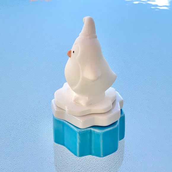 Ellia Winter Waddle Penguin Porcelain Essential Oil Aroma Diffuser ~ No Oil - Picture 5 of 9
